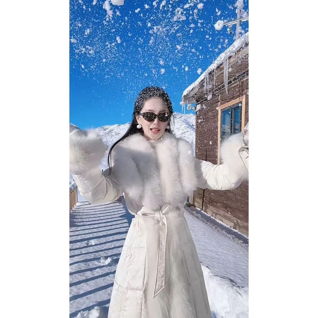 【小狐狸】雪映流光｜轻奢显瘦大毛领长款羽绒服368CC