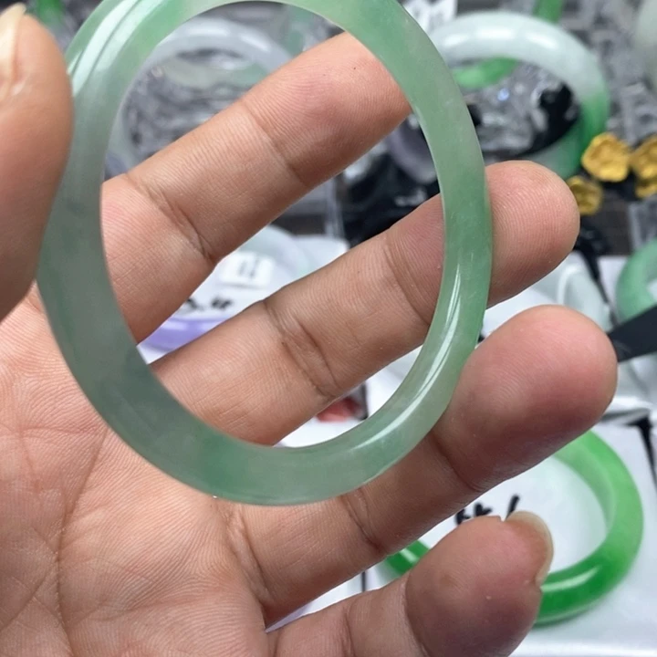 阿*?闪购为准一图一物