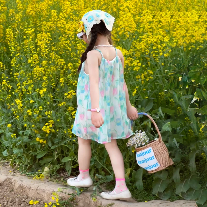 女童夏季碎花连衣裙2025新款独特漂亮裙子儿童夏装女孩洋气吊带裙