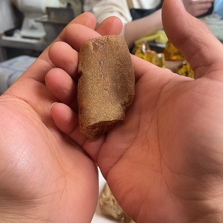任***霖定制琥珀未镶嵌天然琥珀蜜蜡