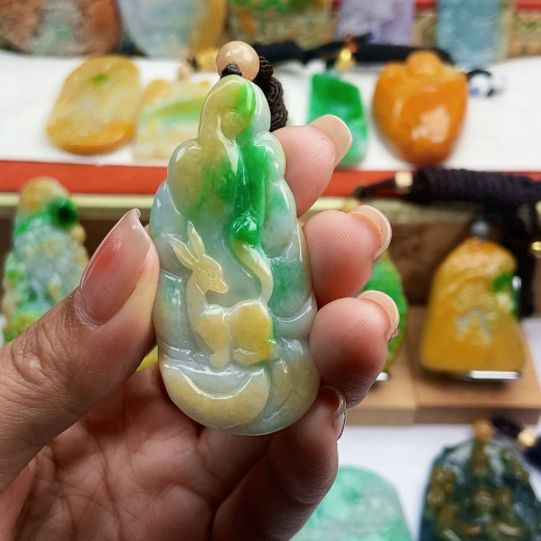 翡翠未镶嵌颈饰天然翡翠Ａ货