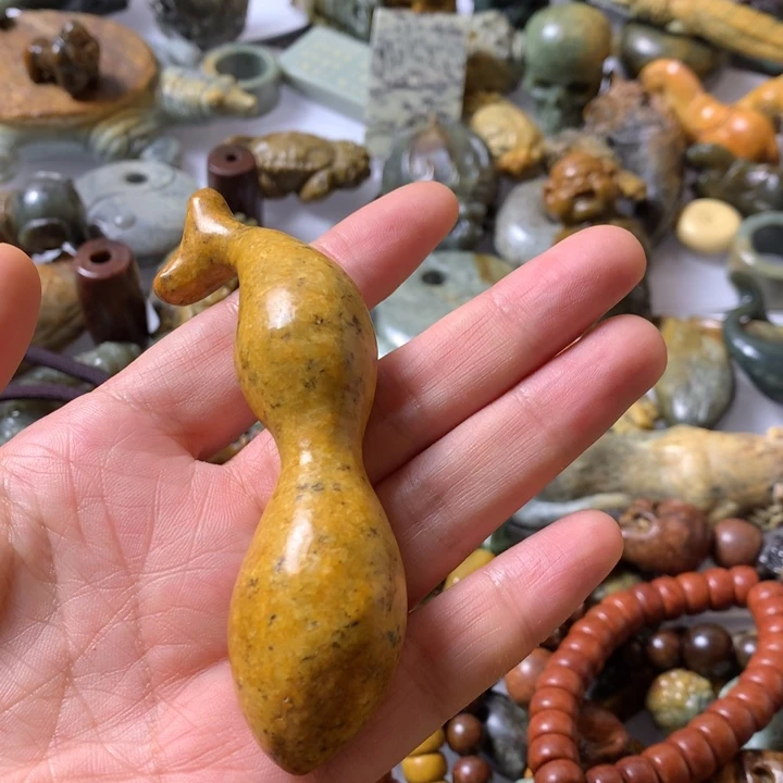 岫岩河磨玉（透闪石质玉）未镶嵌笔搁