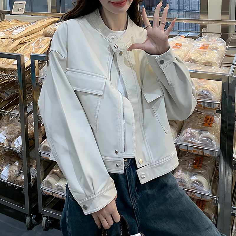 米白色高级皮衣外套女2025秋季新款宽松显瘦口袋机车服皮夹克上衣