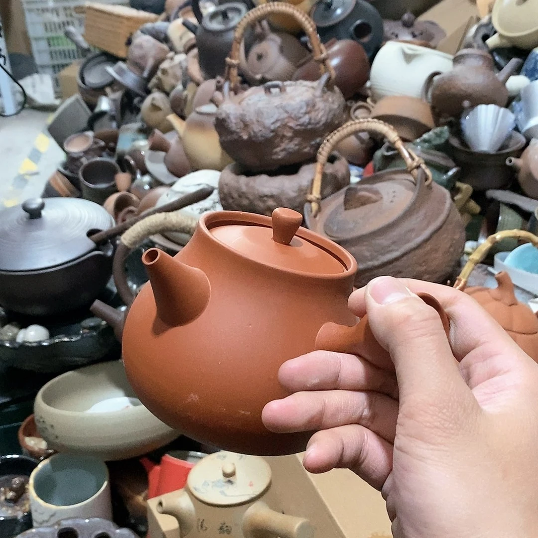 瓷片荷花绽放了我去哪里吃呢……然后我们去吃饭