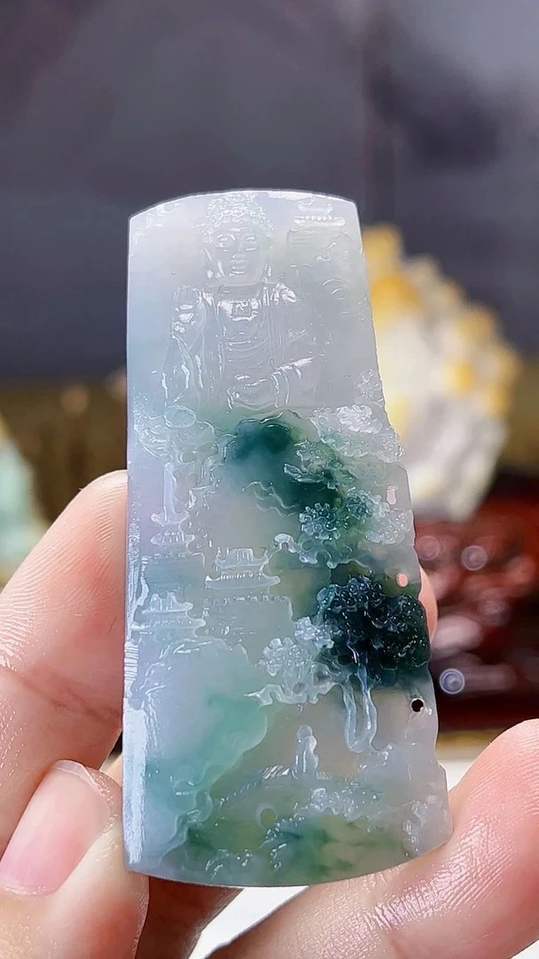 【新春好物】天然缅甸翡翠冰飘绿山水大日毛货需抛光尺寸63-27-7