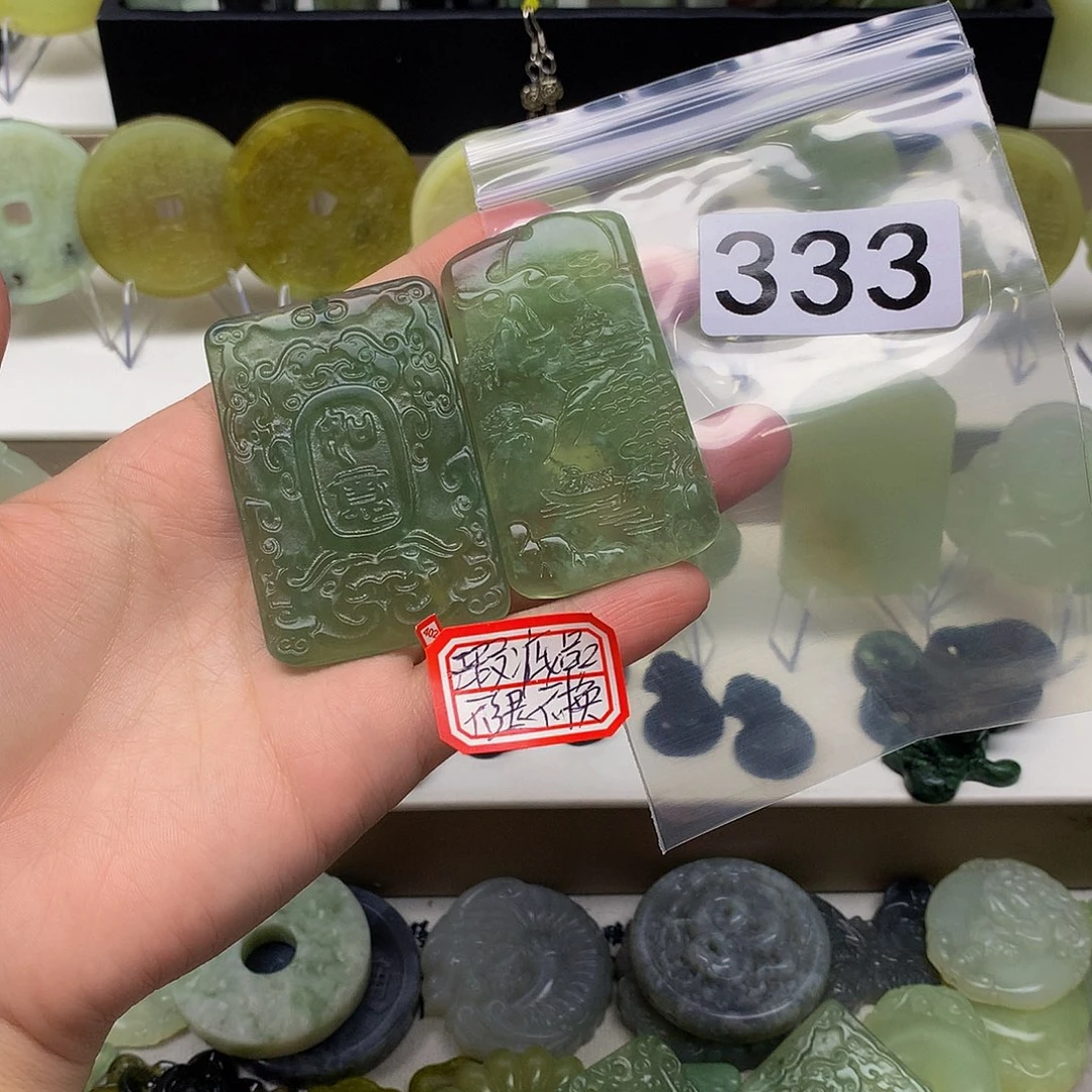 蛇纹石玉颈饰未镶嵌蔚****名