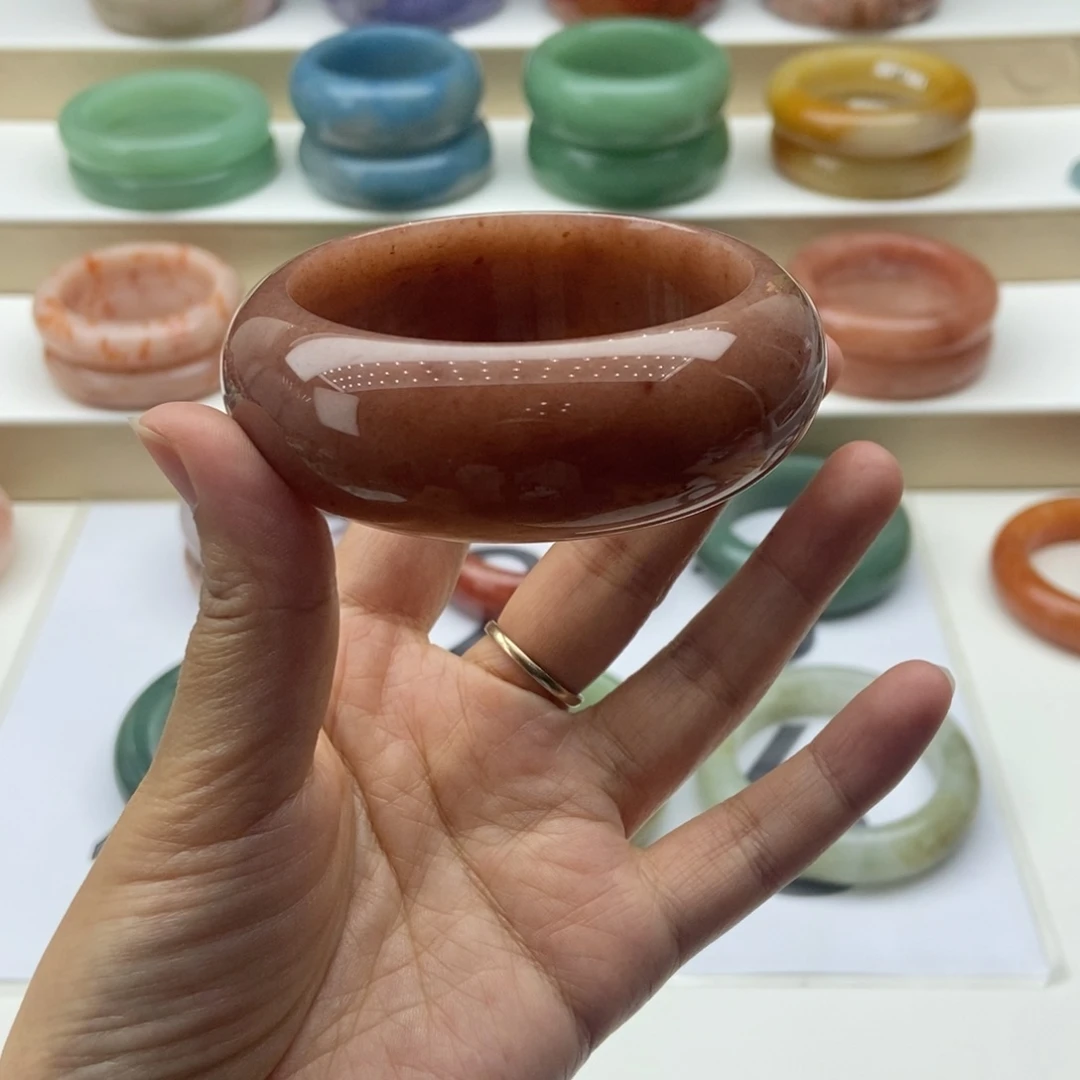 石英岩玉未镶嵌手镯