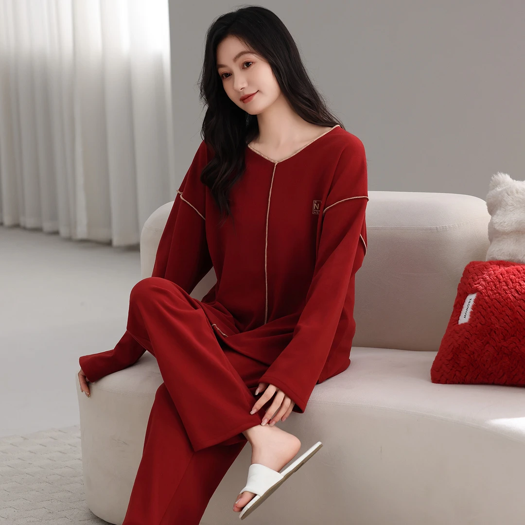睡衣女秋冬款2025新款德绒薄绒春秋款女士冬天红色家居服套装冬季