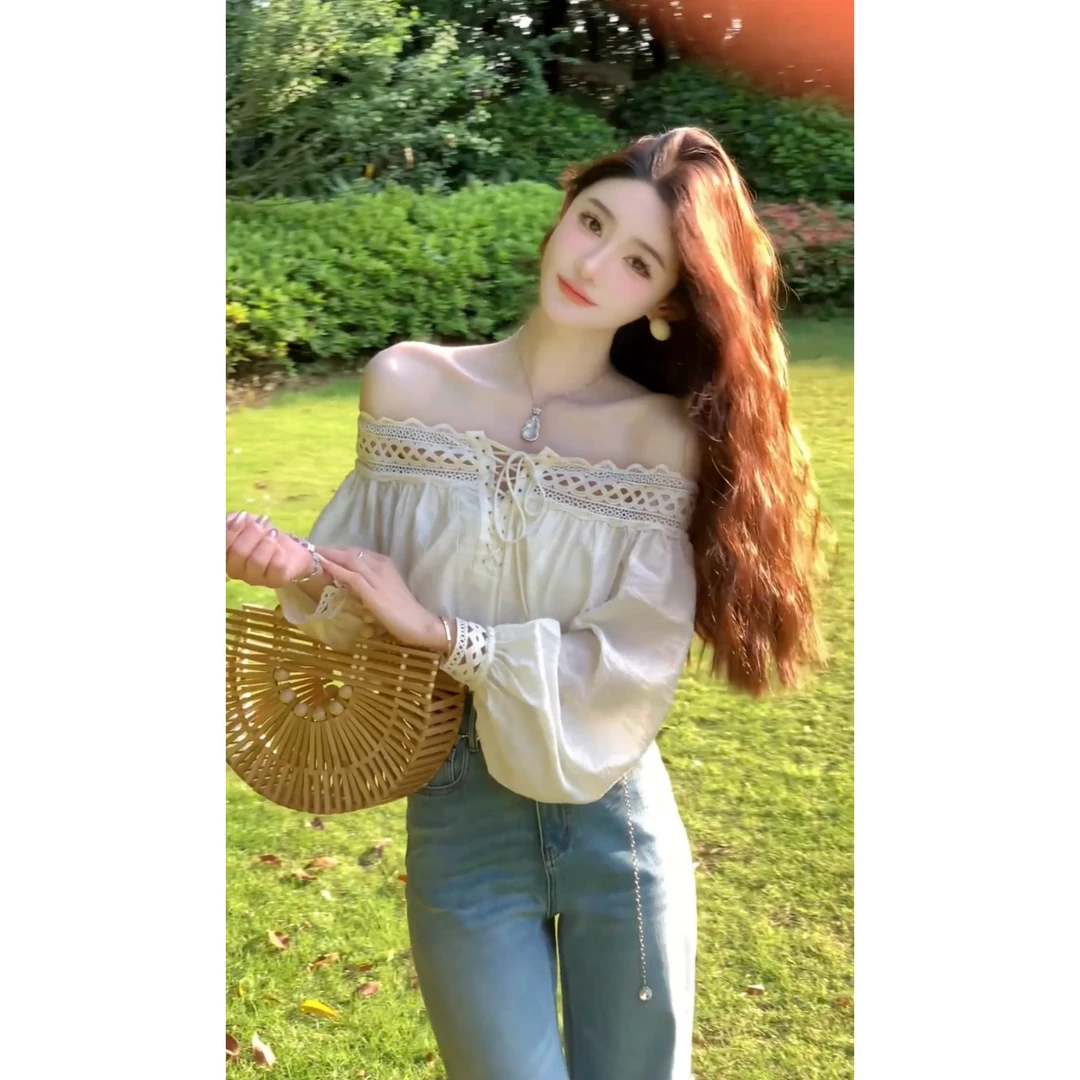 今年流行穿搭套装2025夏季新款时尚设计漏肩长袖百搭牛仔裤两件套