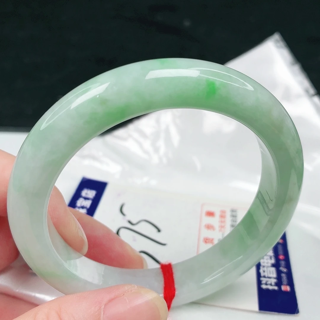 未镶嵌手镯翡翠翡翠