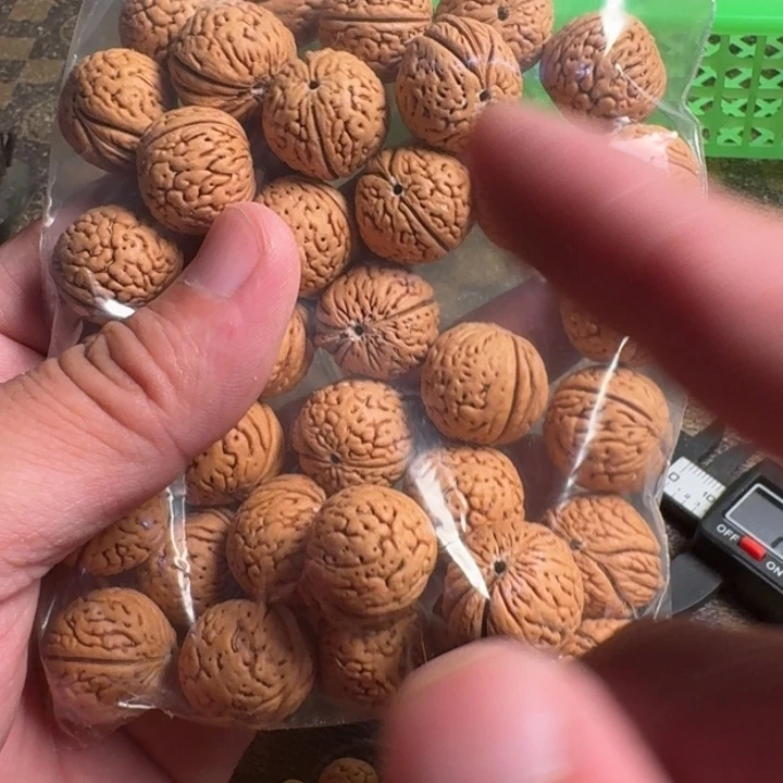 曾***经猴头核桃吊坠6666666666