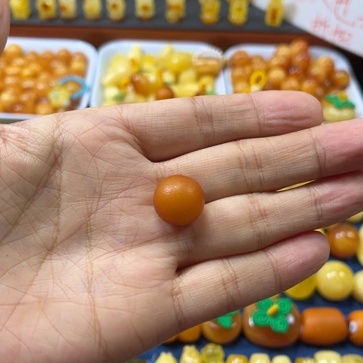 琥珀未镶嵌裸石卡14加老蜡橘皮单珠