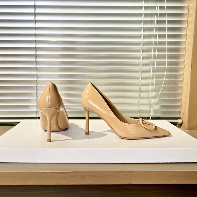 羊皮舒适2025新款时尚尖头细跟浅口裸色气质真皮高跟单鞋女性感