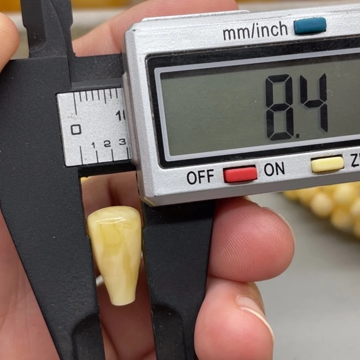 琥珀未镶嵌裸石蜜蜡