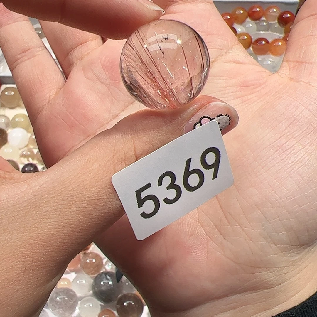 水晶未镶嵌大型摆件（非配饰）