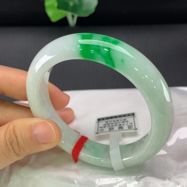 翡翠未镶嵌手镯正圈54