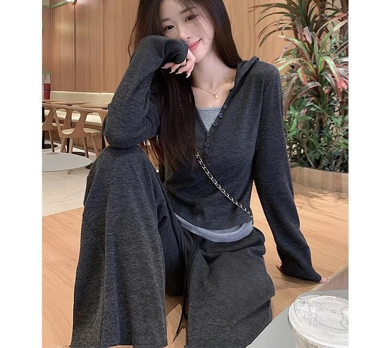 新款时尚韩版连帽卫衣运动套装显瘦上衣休闲阔腿裤百搭假两件套装