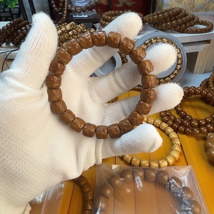 紫金鼠手串雕刻紫金鼠