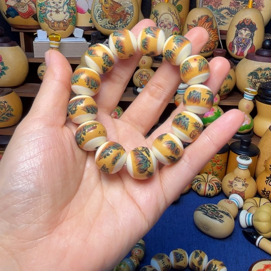 如****大叶紫檀（黑酸枝木类）