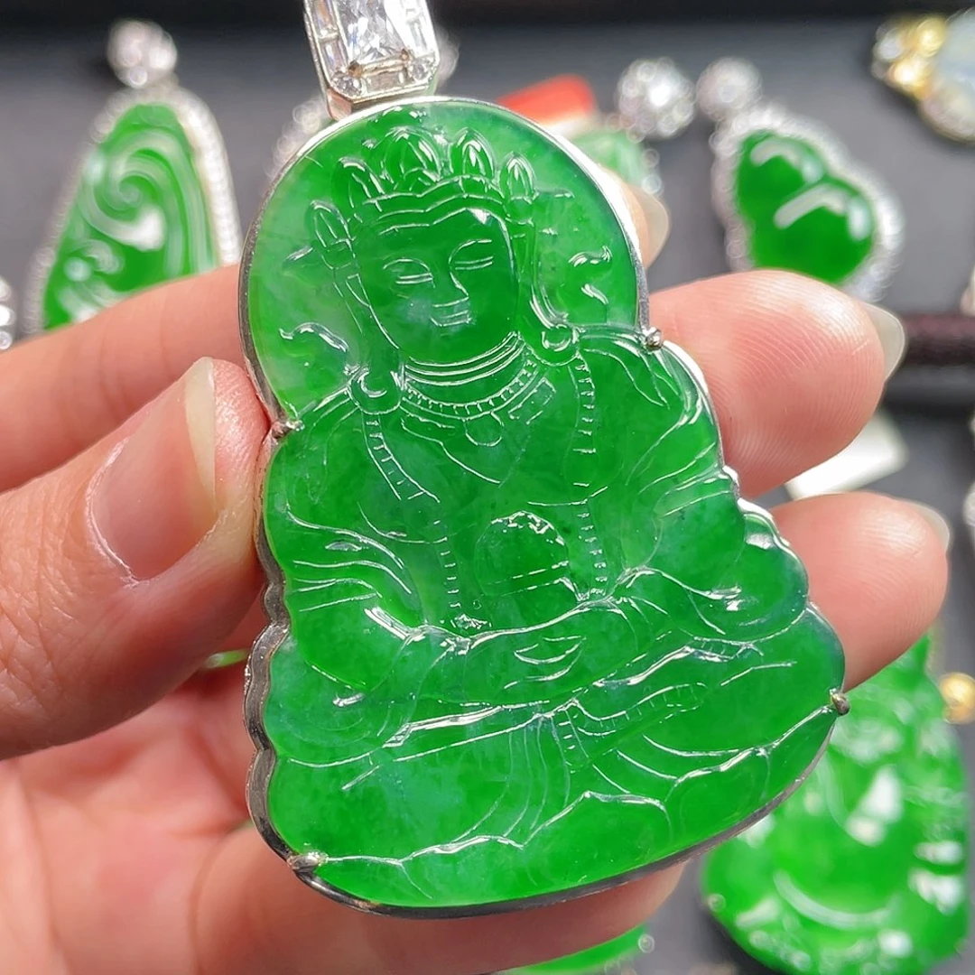 吊坠(不含链)未镶嵌翡翠