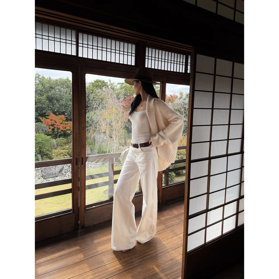 rovente慵懒定格 米白色蝙蝠袖毛衣女冬季软糯宽松毛针织开衫外套