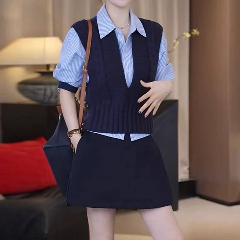 韩系时尚套装2025秋装新款叠穿高级感针织马甲衬衫裤裙三件套女款