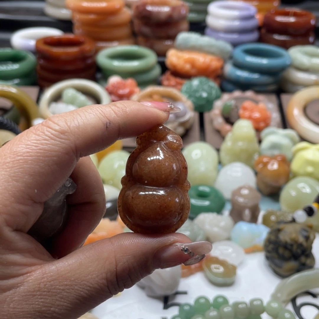 石英质玉手镯合金芒****?