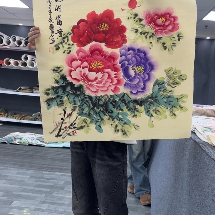 字画等多种形式的艺术作品和艺术