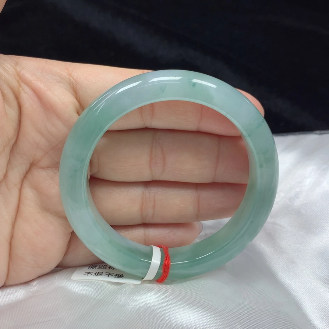 翡翠手镯未镶嵌正圈56.4