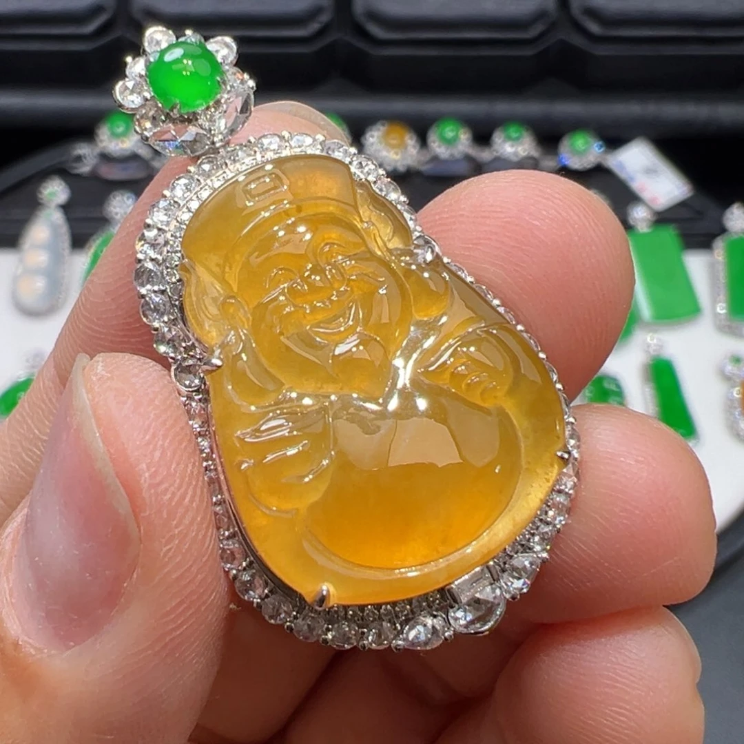 翡翠18K金镶嵌颈饰收到货48小时鉴赏期