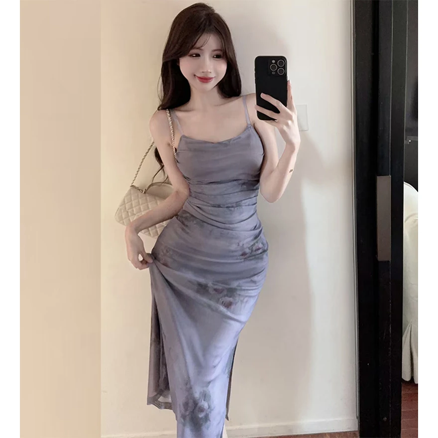 实拍法式优雅吊带连衣裙夏季玫瑰花扎染褶皱显瘦性感辣妹开叉长裙
