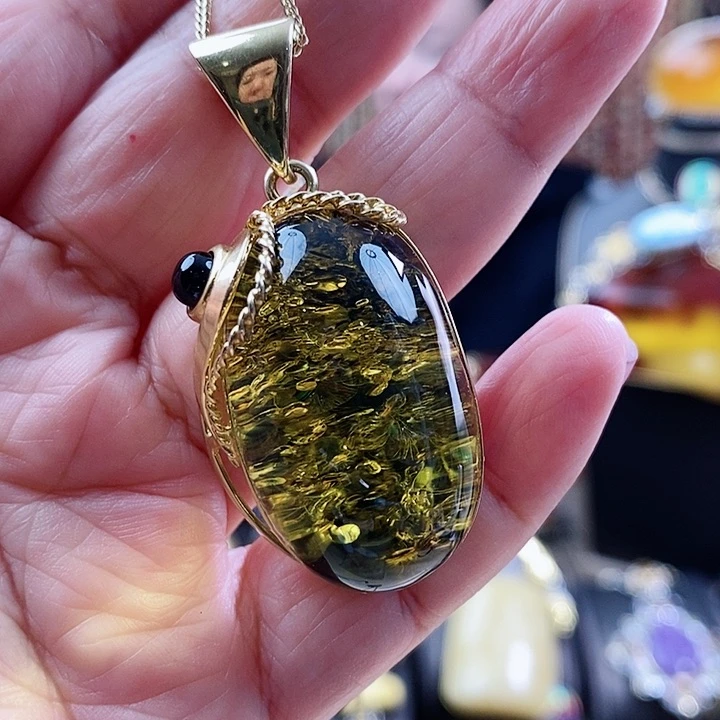 琥珀颈饰银S925镶嵌吊坠