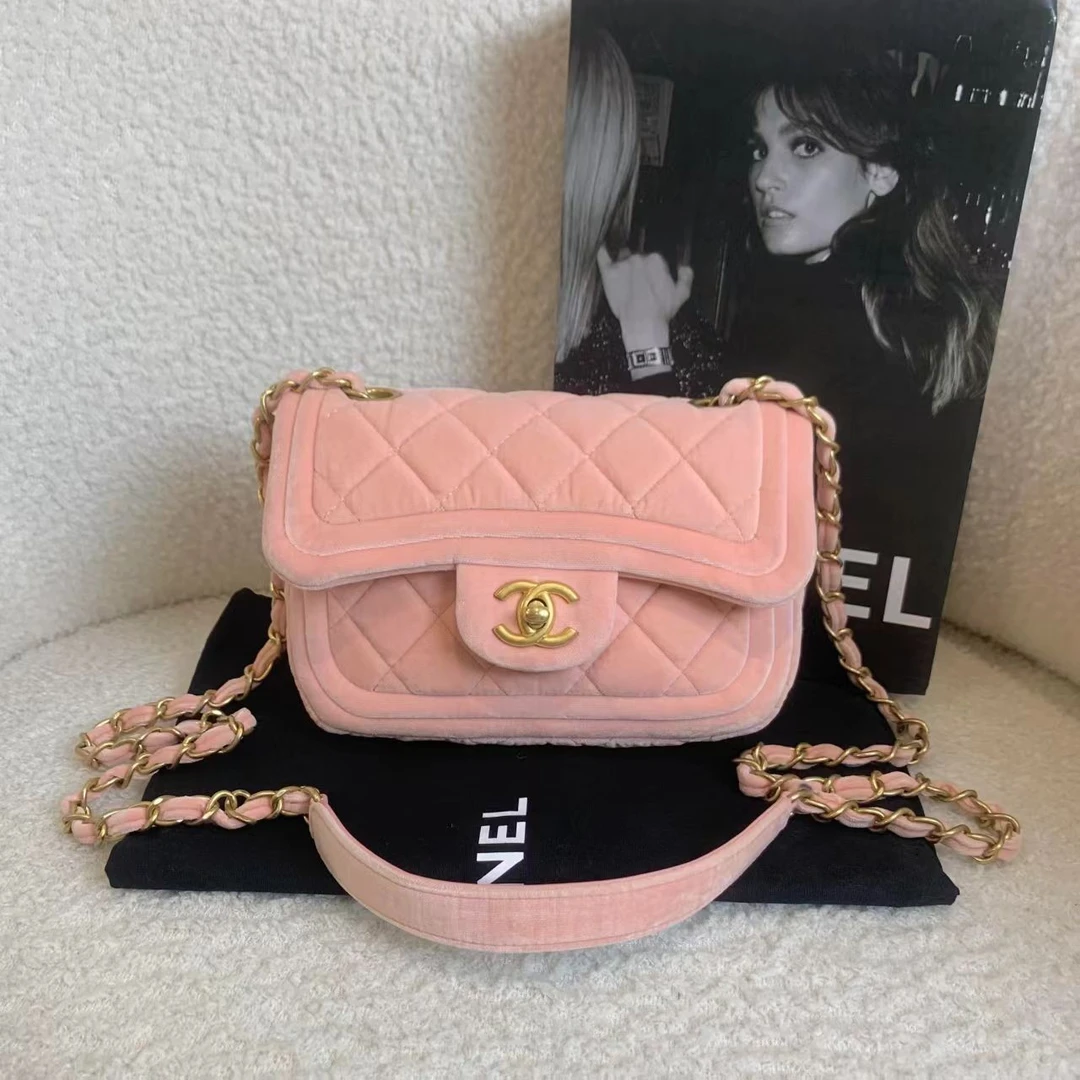 99新 Chanel/香奈儿 粉丝绒方胖子/62263351/12期免息/代卖服务