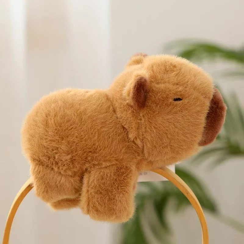 卡皮巴拉水豚毛绒玩具啪啪圈可爱手环公仔生日礼物