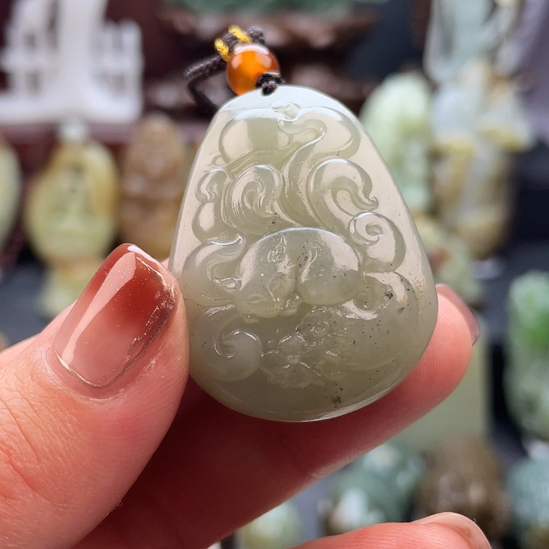 和田玉颈饰未镶嵌