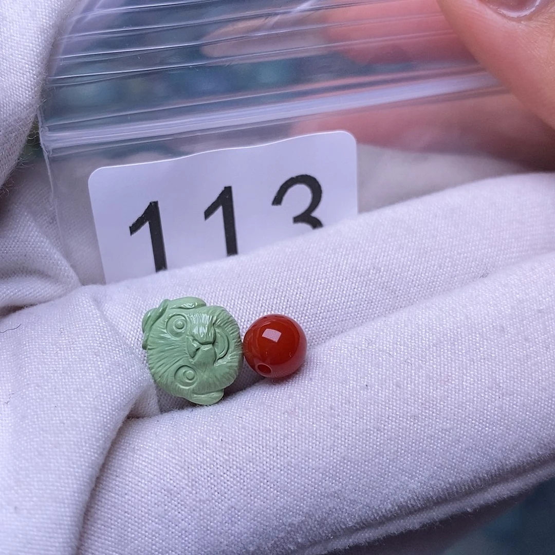 南红玛瑙未镶嵌珠宝半成品