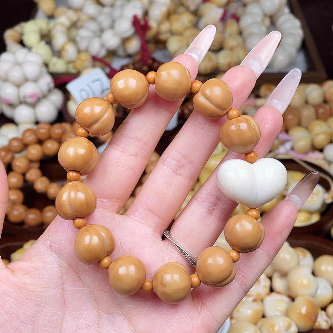吊坠白玉菩提成品c