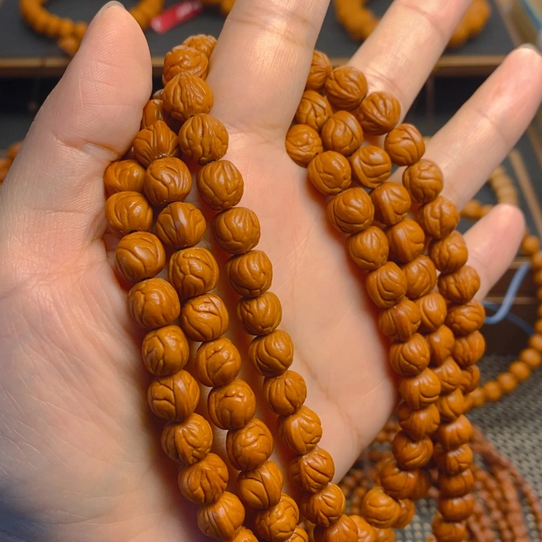 高***凡桃核吊坠秦岭森林095