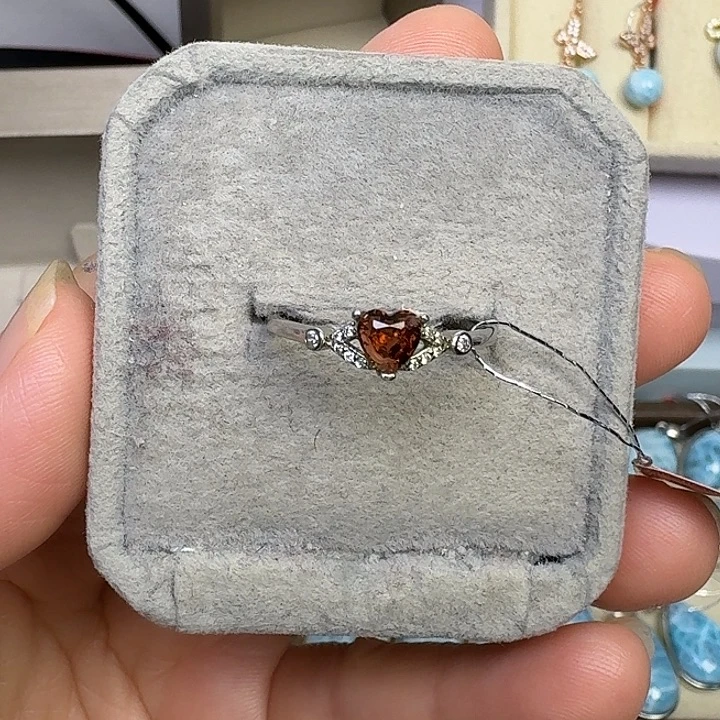 戒指银S925镶嵌水晶