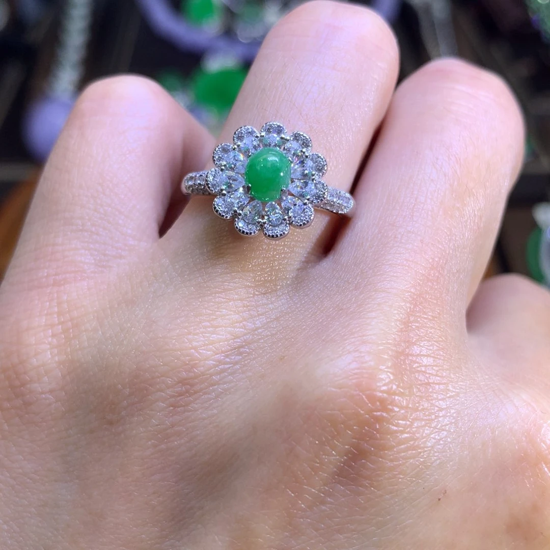 翡翠颈饰银S925镶嵌翡翠