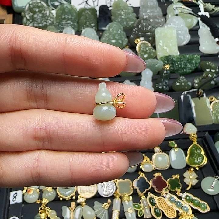 颈饰银S925镶嵌和田玉