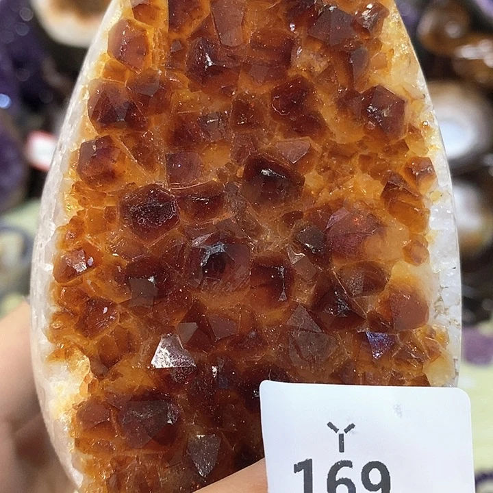 未镶嵌水晶大型摆件（非配饰）