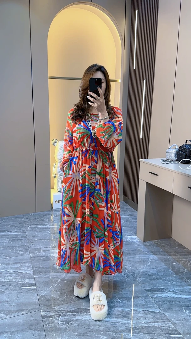 Duo+2025新款夏季圆领不规则气质有口袋带衬防晒度假沙滩连衣裙