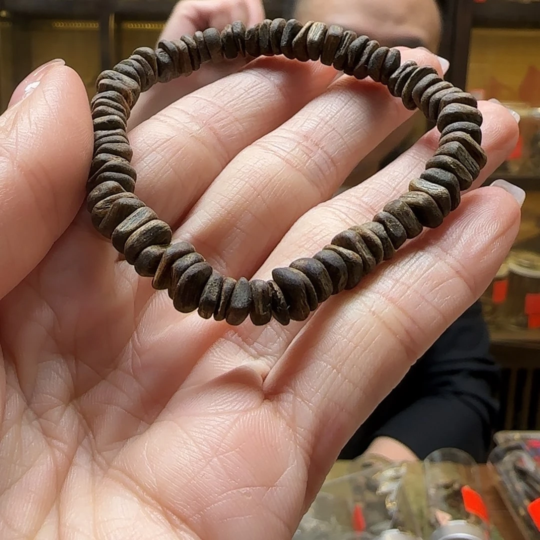 沉香碎屑沉香沉水碎银珠5.6g