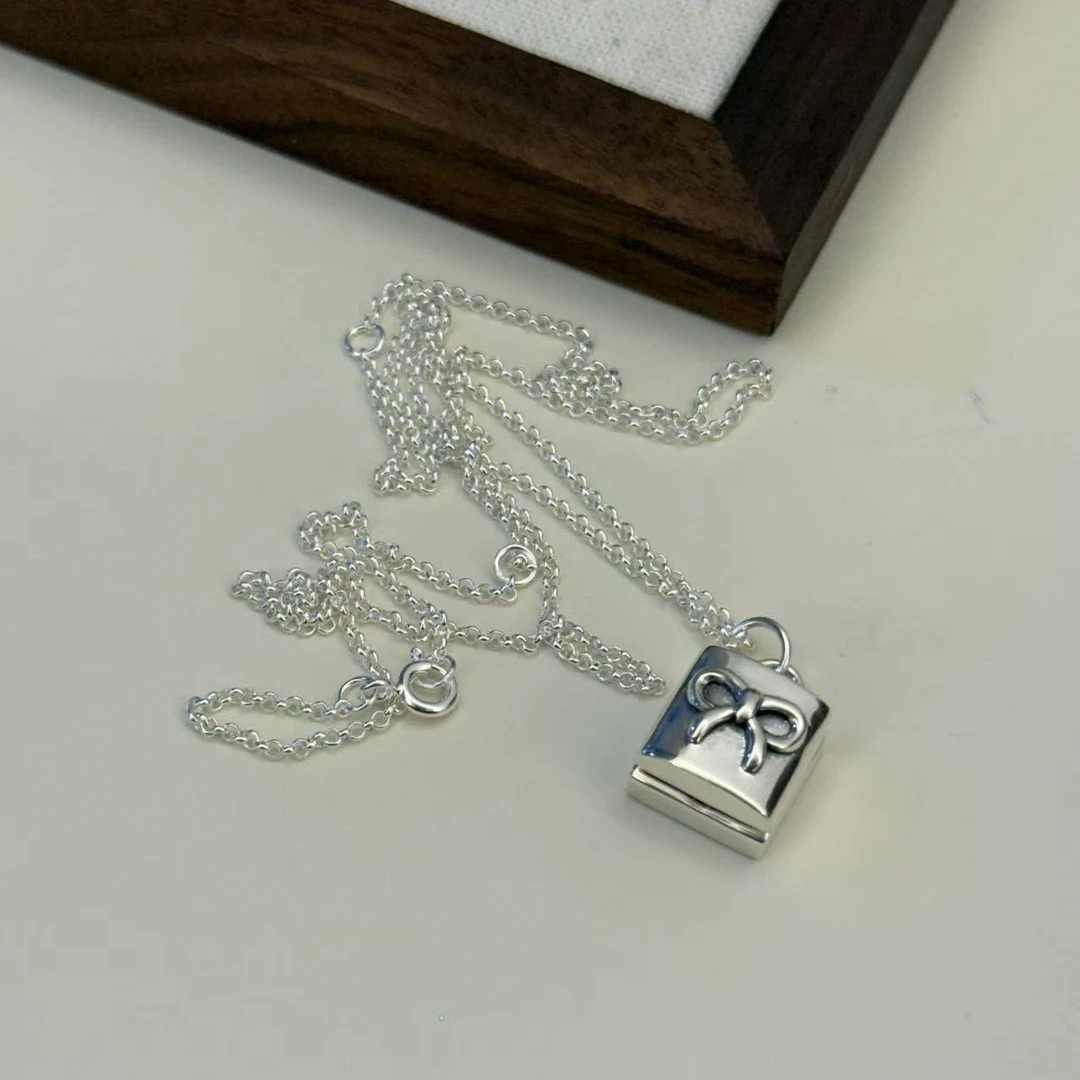 坠链均925银 x2506 925纯银  蝴蝶盒子项链