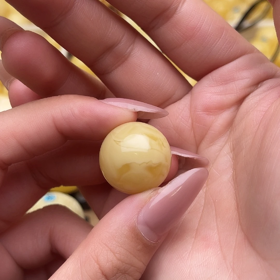 天***毛蜜蜡未镶嵌裸石蜜蜡圆珠梦