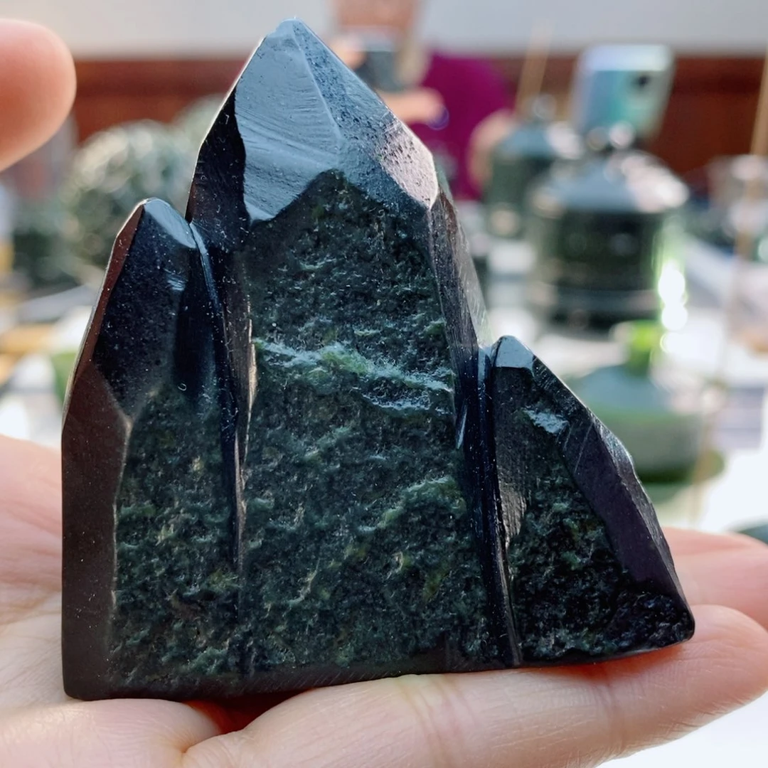 未镶嵌和田玉摆件