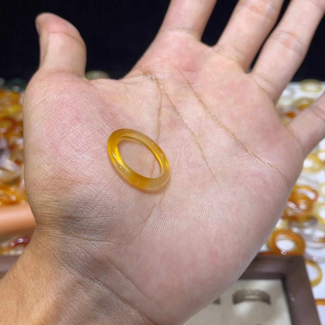 玛瑙/玉髓未镶嵌戒指242号港18 默认瑕疵