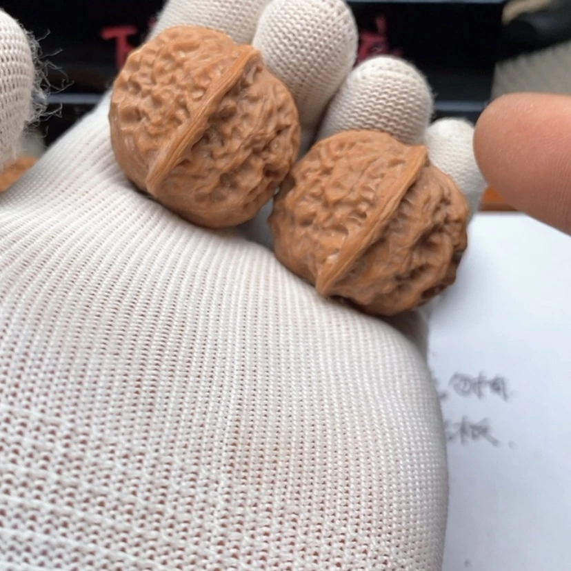 【闪购商品】文玩核桃把件4瓷娃娃
