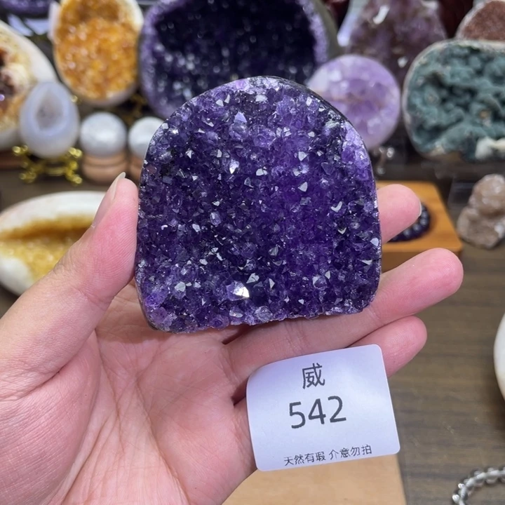 未镶嵌珠宝半成品水晶